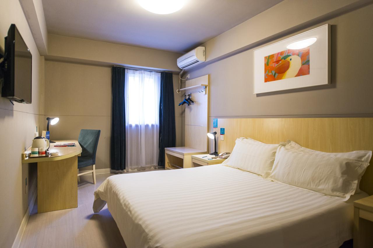 Jingjiang Inn Shanghai Baoyang Pier 외부 사진